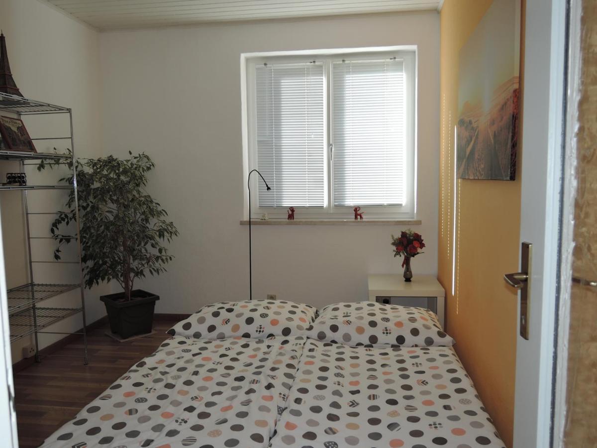 Stadtnahe Landwohnung Klagenfurt am Woerthersee Bagian luar foto